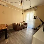 Athena Center 아파트 베르가모
