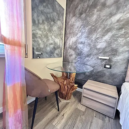 Athena Center Apartamento *