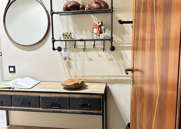 Athena Center Апартаменти *