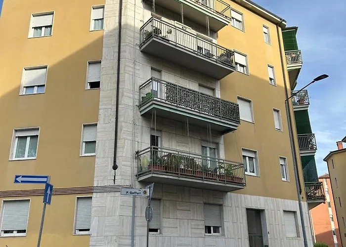 Athena Center Апартаменти *